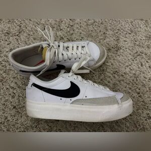 Nike Platform Blazers Low Top